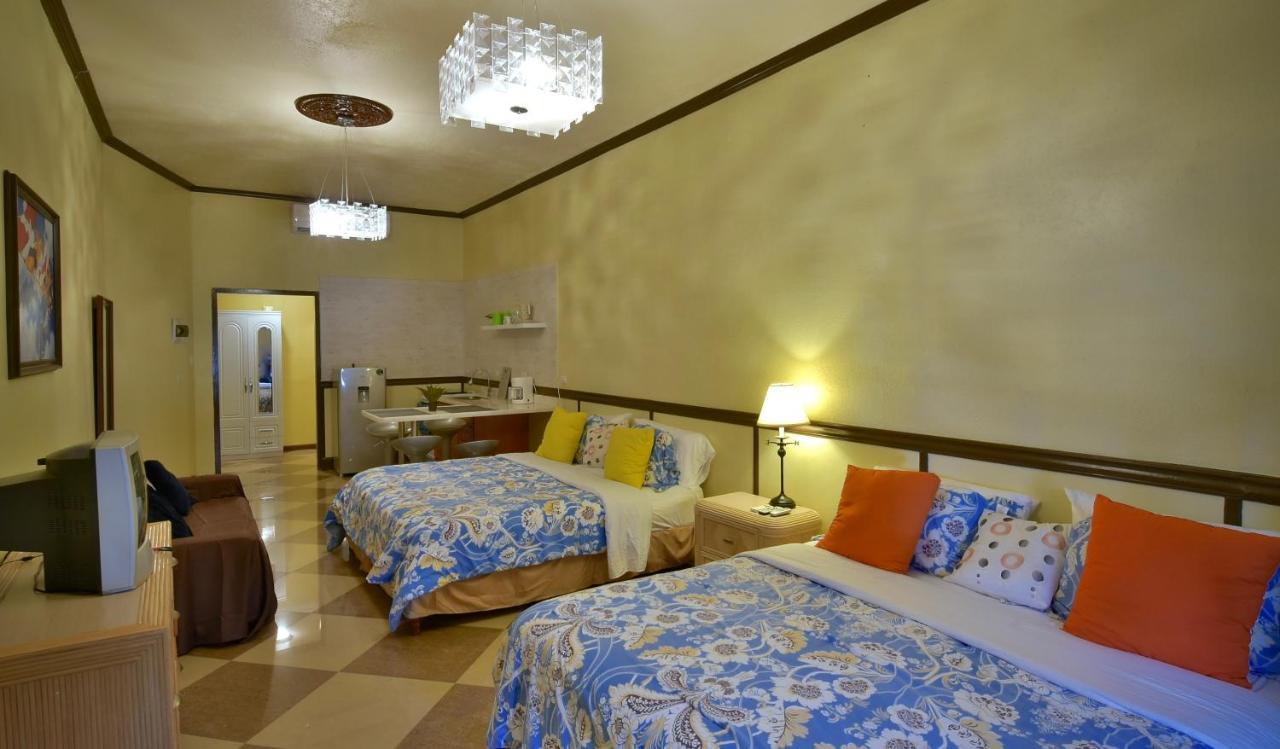 Pista Q Hostel And Apartments Oranjestad Ngoại thất bức ảnh