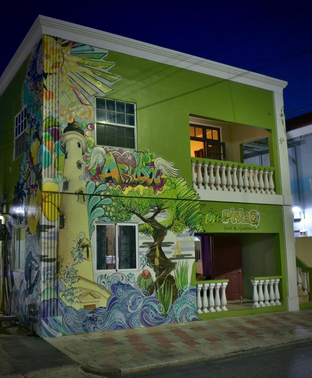 Pista Q Hostel And Apartments Oranjestad Ngoại thất bức ảnh