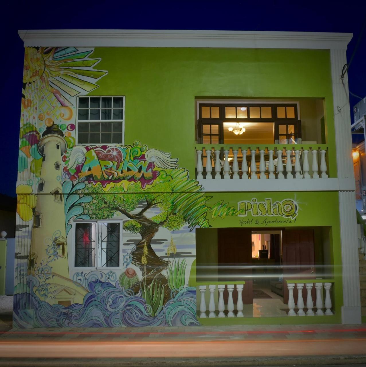 Pista Q Hostel And Apartments Oranjestad Ngoại thất bức ảnh