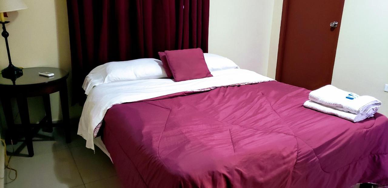 Pista Q Hostel And Apartments Oranjestad Ngoại thất bức ảnh
